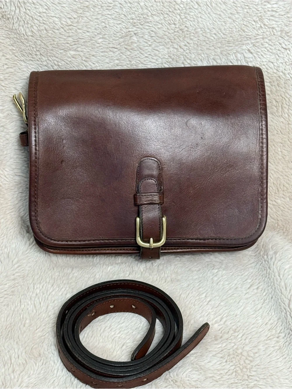 Coach Vintage 1980s NYC Mahogany Saddle Pouch Shoulder Leather Bag